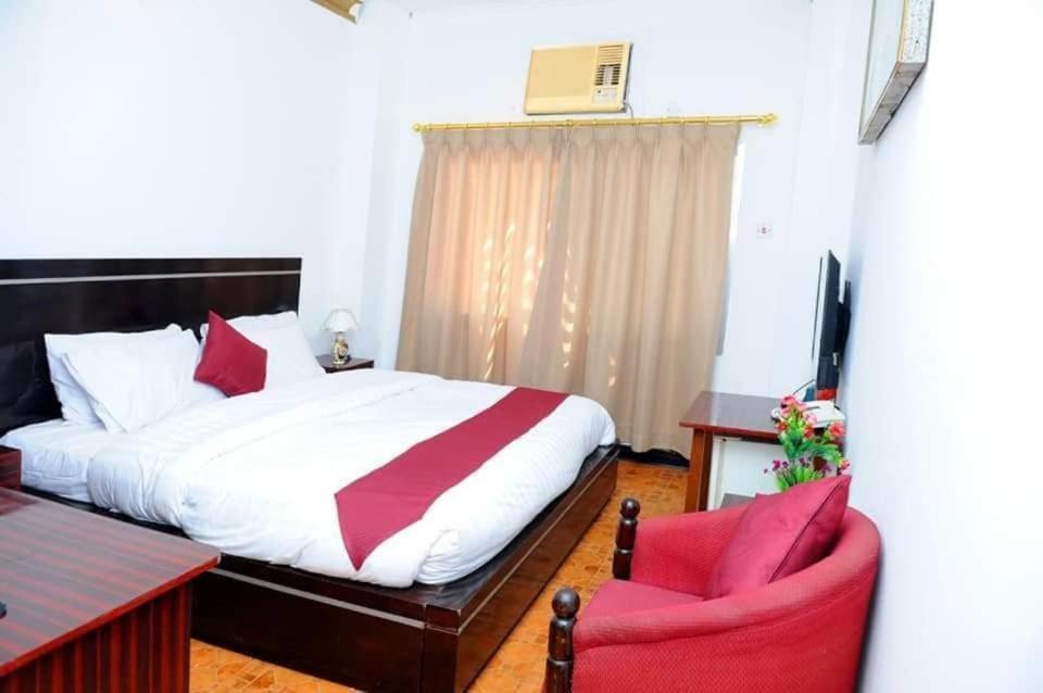 Bab Al Bahrain Hotel Манама Екстер'єр фото