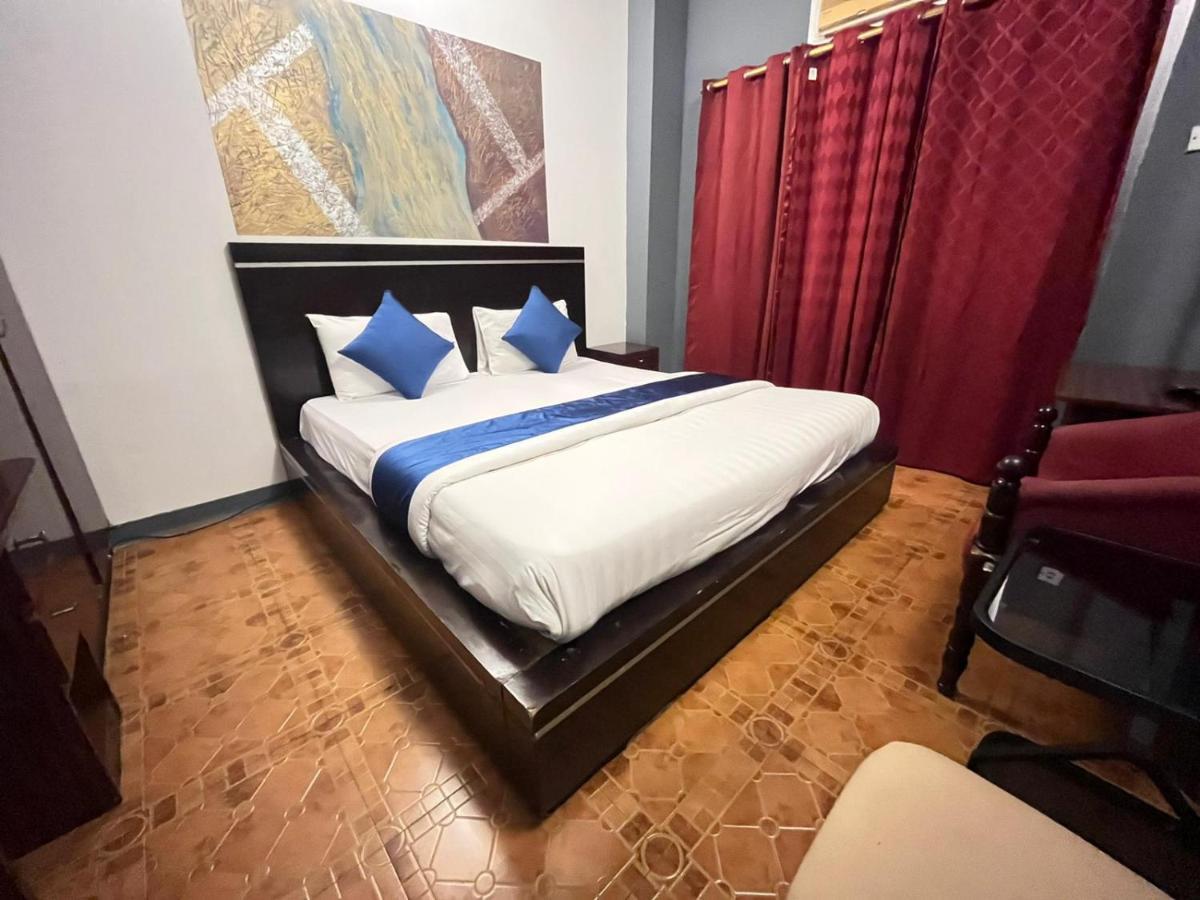 Bab Al Bahrain Hotel Манама Екстер'єр фото